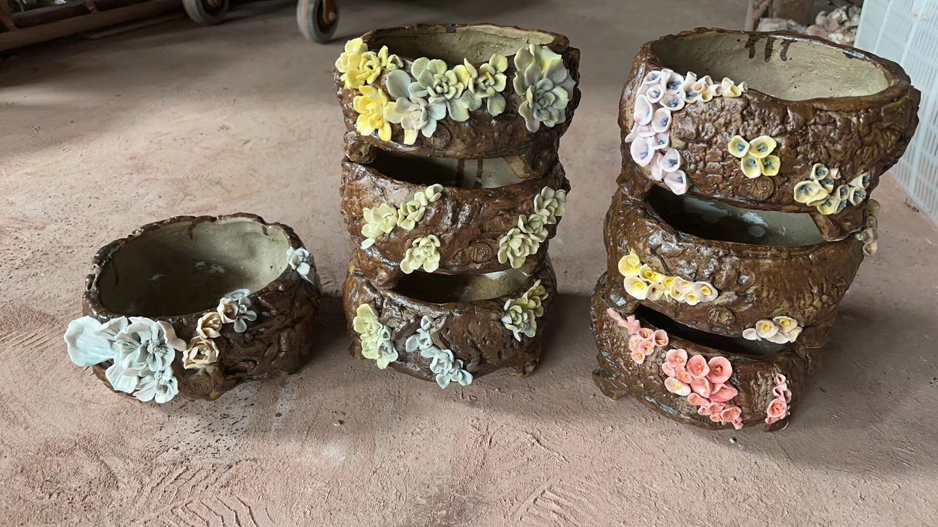 Ceramic White Succulent Planter Pot with Drainage Pack of 4 Cute Office Garden Indoor Decoration Plants Not Included(1).jpg