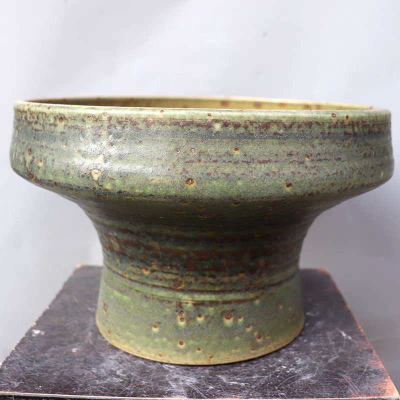 Modern Creative Ceramic Tabletop Flower Vase With Human Face Design And Matt Glaze For Home  Christmas Decor.png