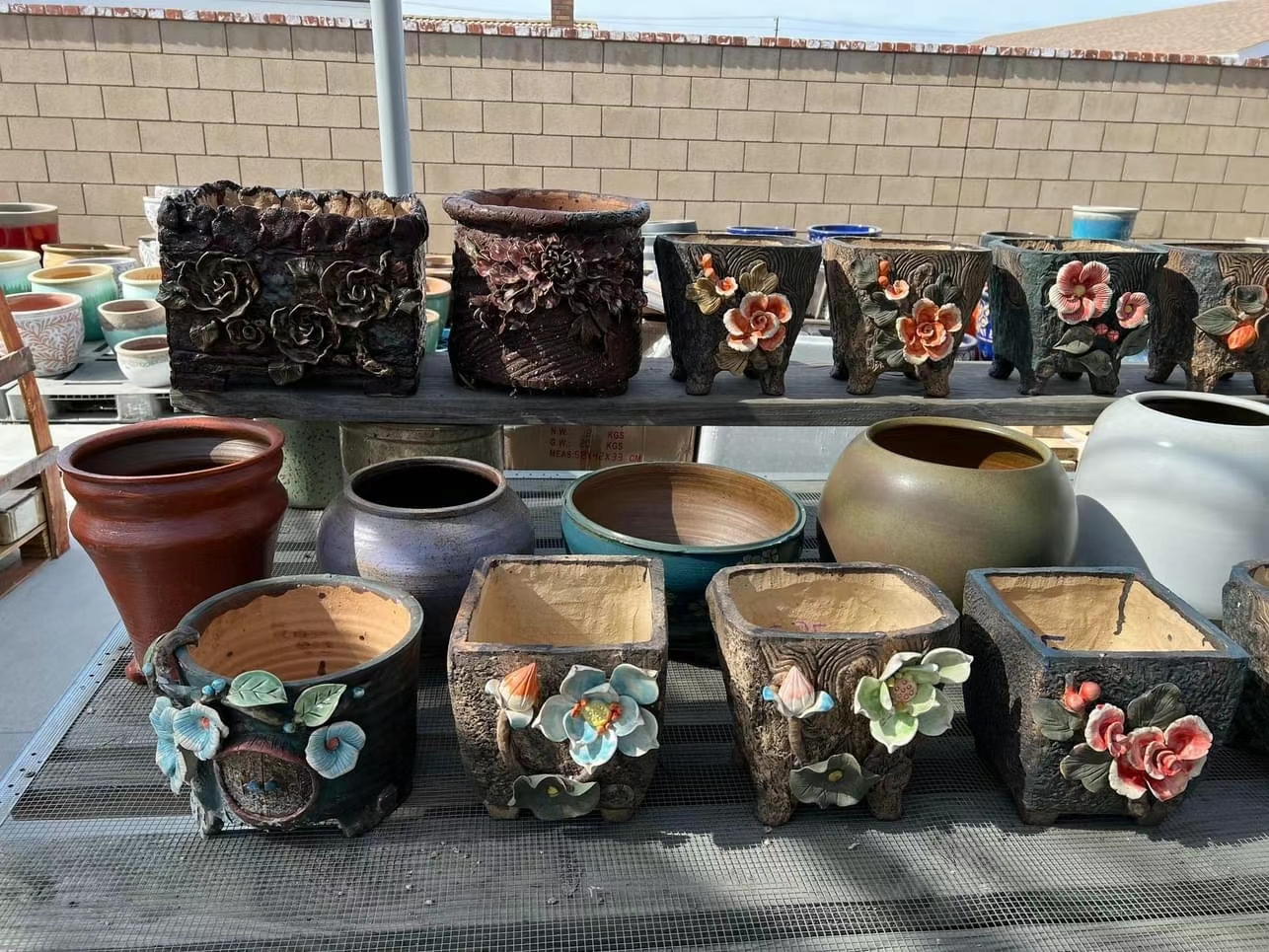 Wholesale Large Pebble Round GRC Flower Pots Atlantis Antique Garden Planters and Water Fountains.jpg