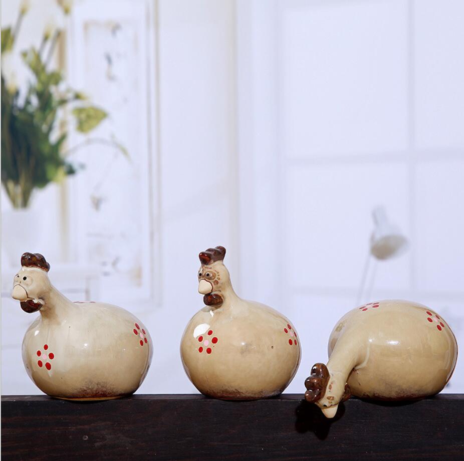 2 (1) round fat chicken hens  Ceramic Table Gift.jpg