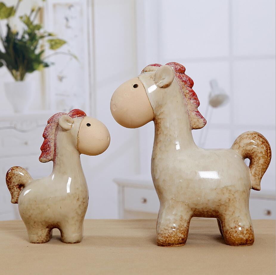 13 (1)  promotion 3D customized ceramic horse decoration.jpg